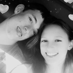 Meet your Posher, Dakota